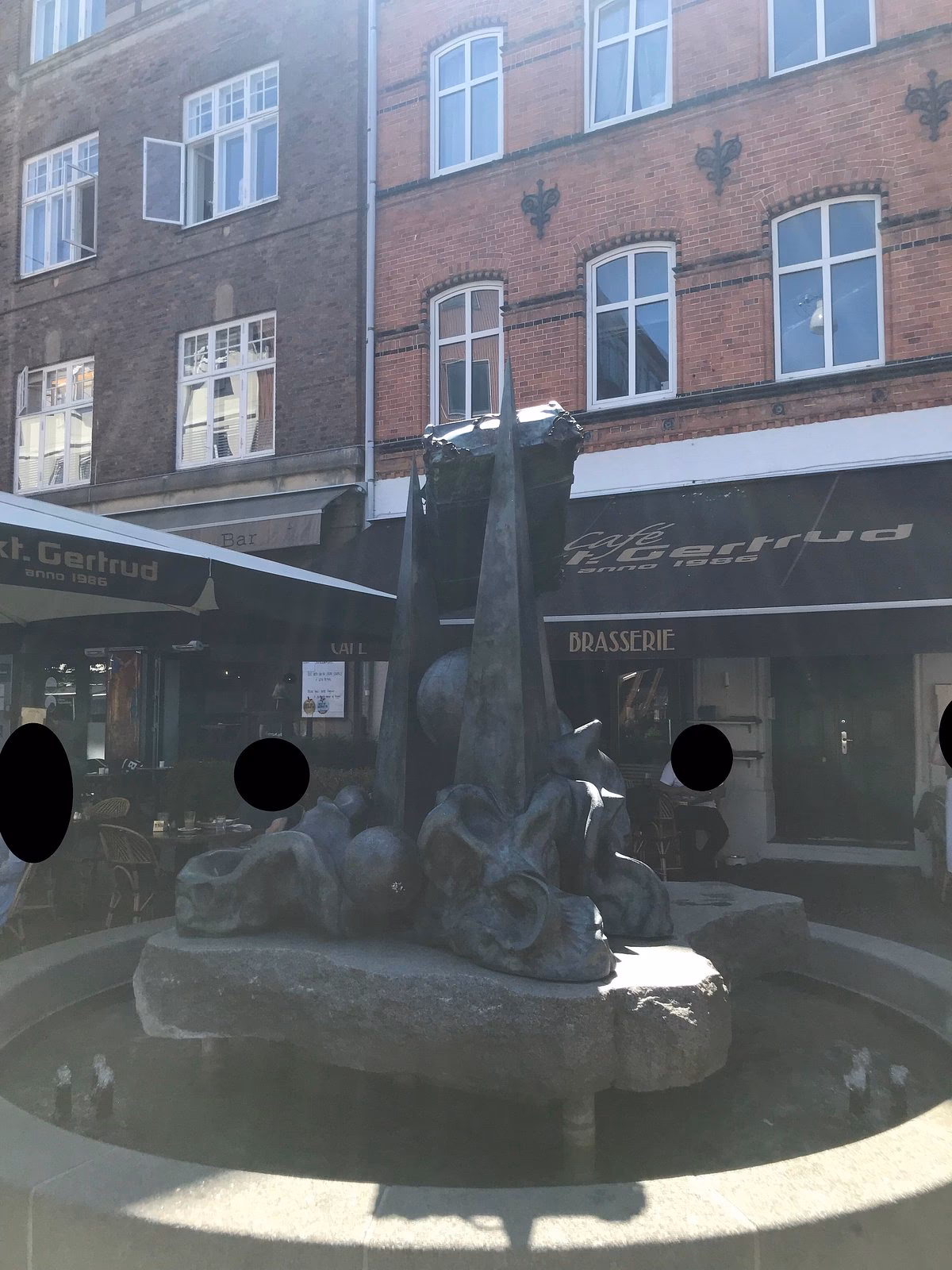 Hvor lang tid tager den flyvende kuffert?