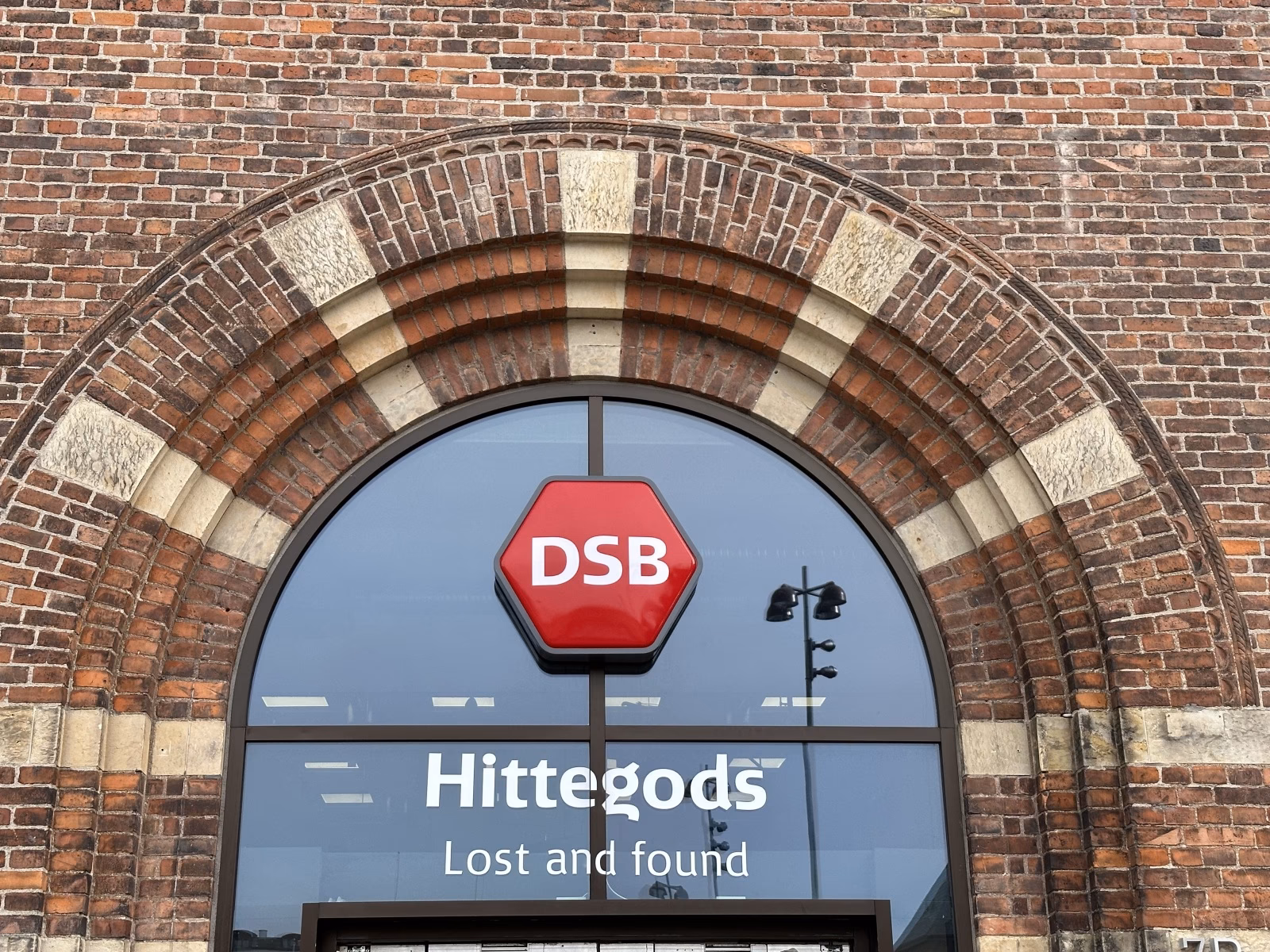 Kan man ringe til DSB kundeservice?