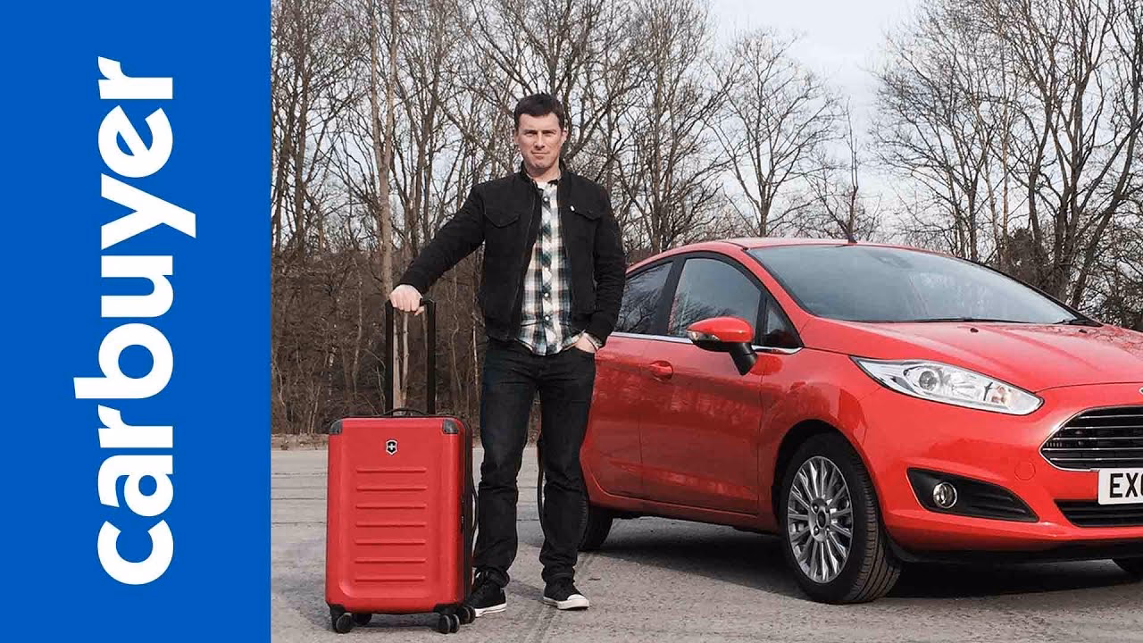 Hvor stort er bagagerummet i en Ford Fiesta?