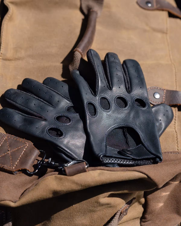 Hvorfor bruge kørehandsker?