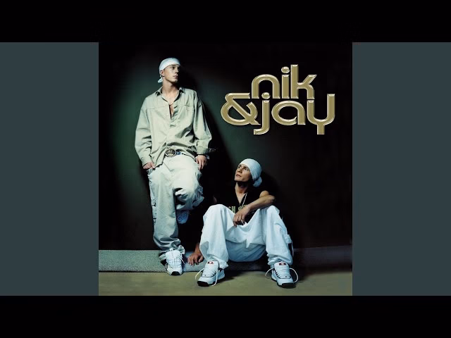 Hvad koster Nik og Jay for en time?