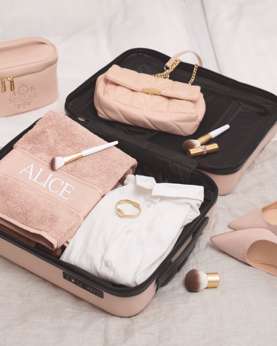 Hvad skal man huske, når man rejser med børn?